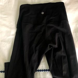WUNDER UNDER HIGHWAISTED LEGGINGS